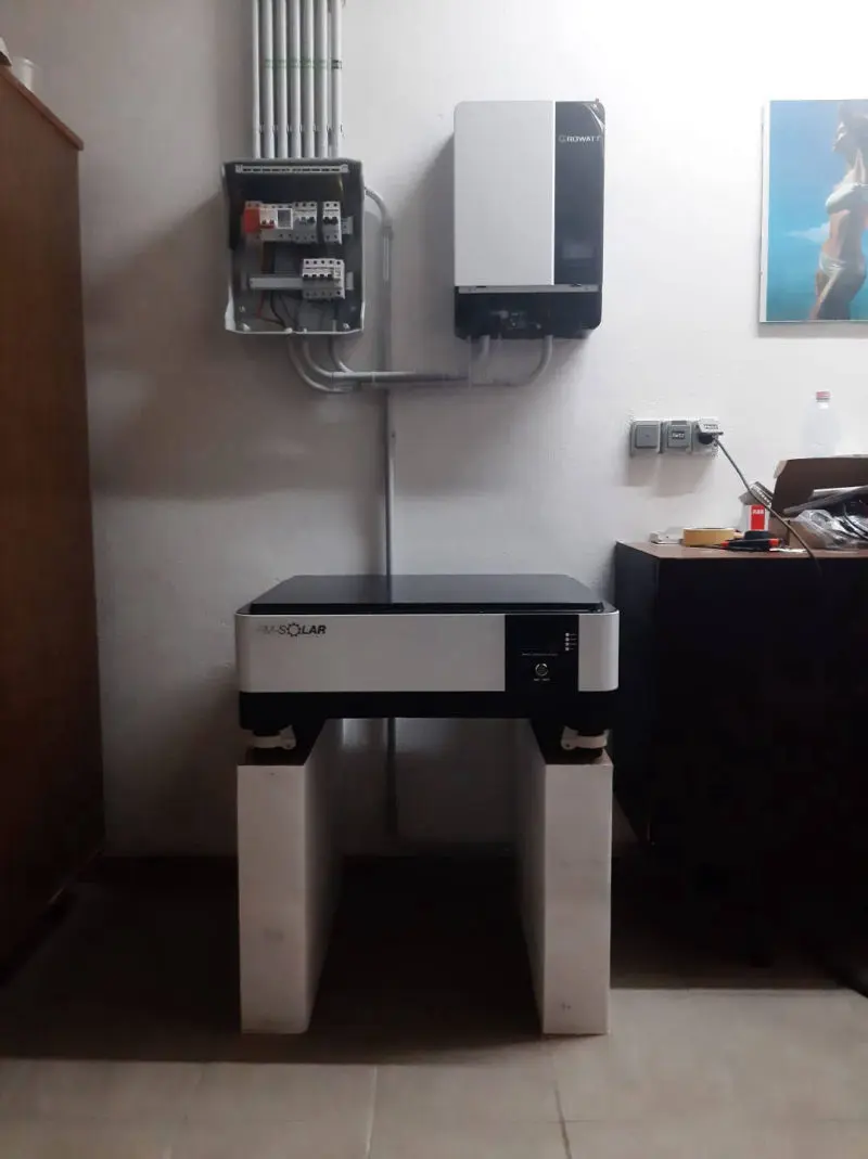 28.07.2023 - LiFePO4-Batterie 10kWh steht